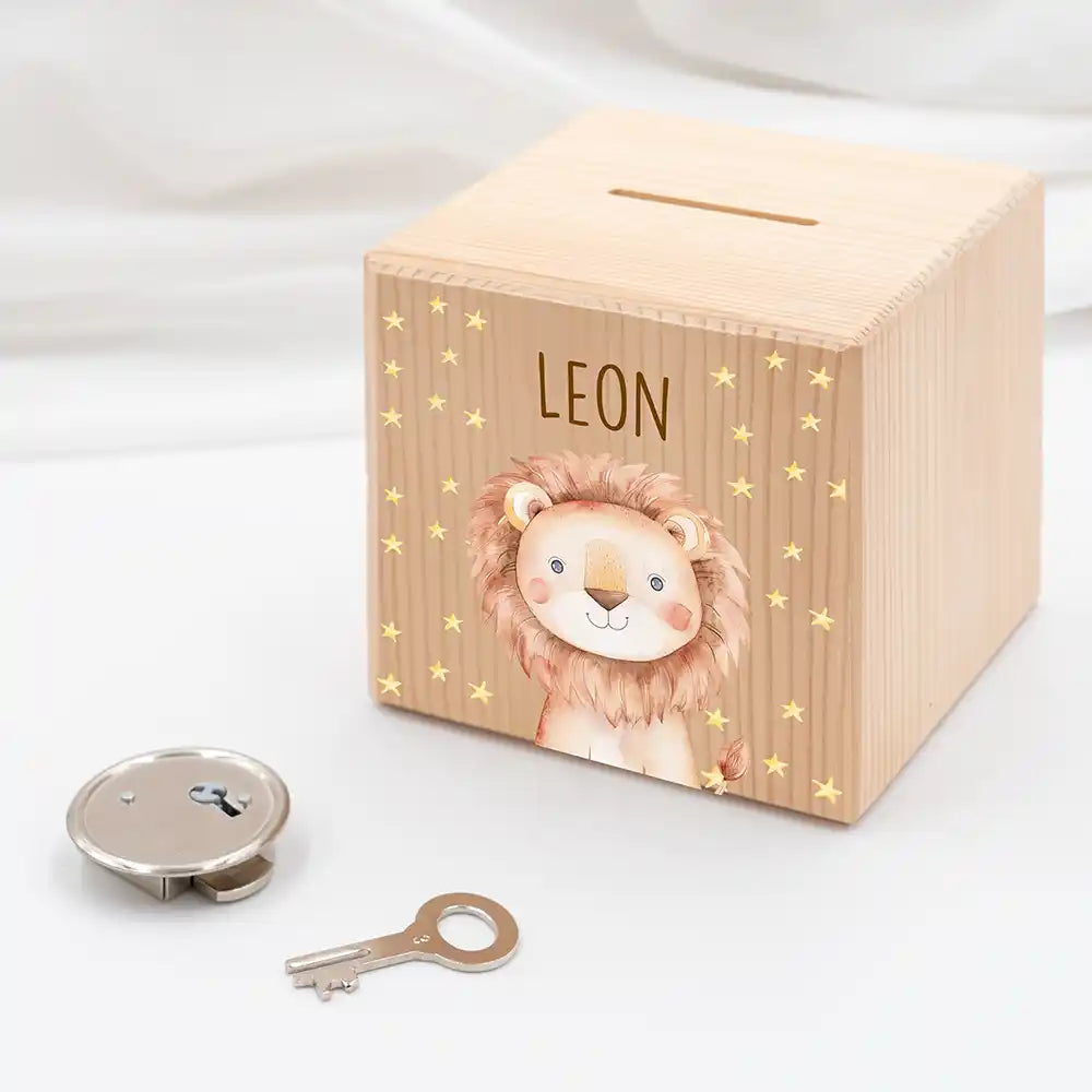Tirelire personnalisée enfant, idée cadeau de naissance, motif lion — Kidsmood