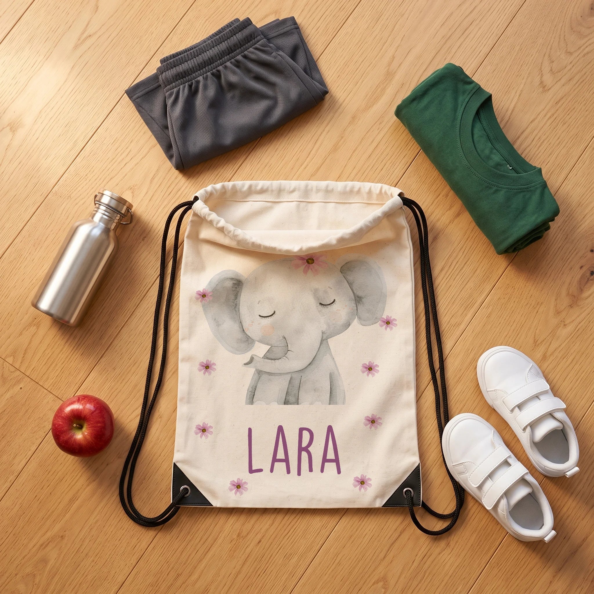 Sac de sport personnalisé avec tenue de sport, chaussures et gourde, motif éléphant fleuri — Kidsmood