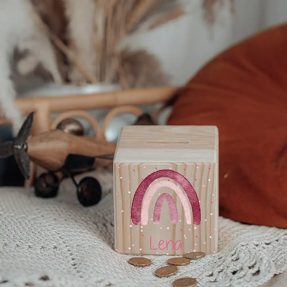 Tirelire enfant en bois avec serrure et clé, motif arc-en-ciel — Kidsmood