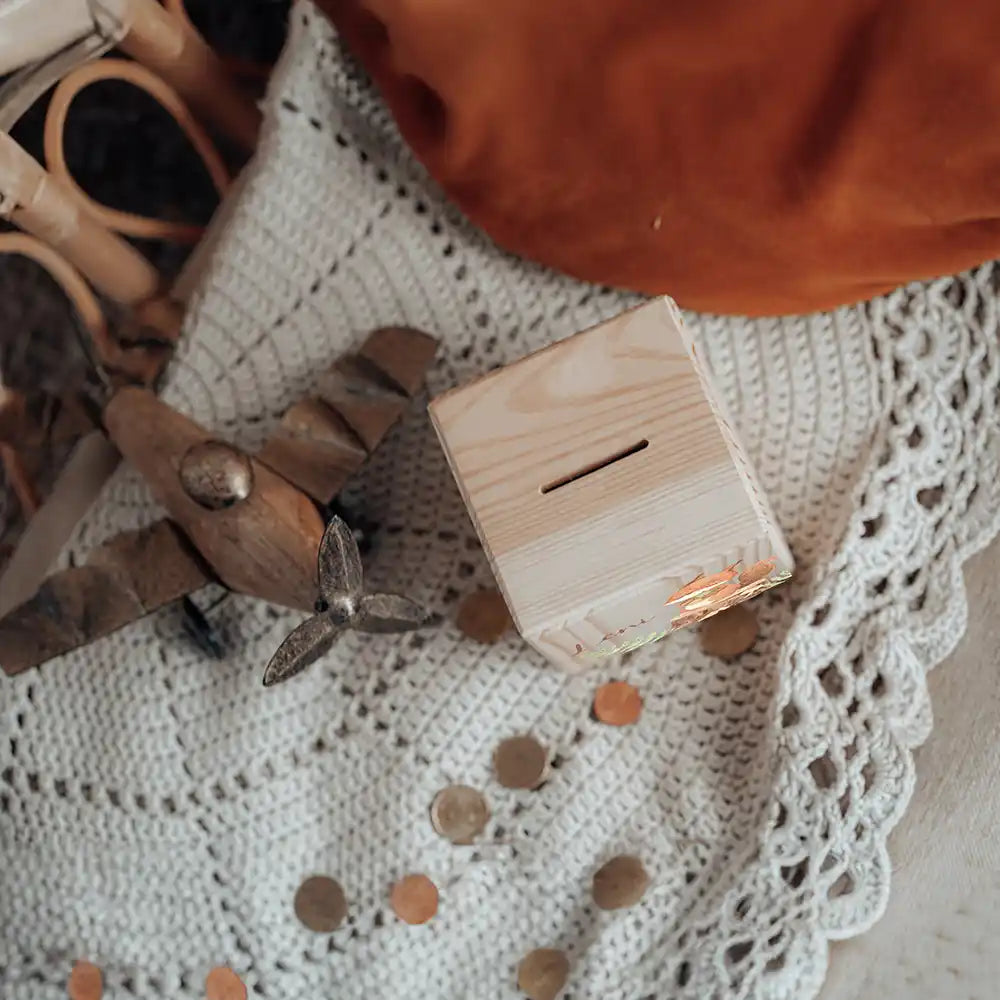 Tirelire en bois, cadeau de naissance ou de baptême, motif écureuil — Kidsmood