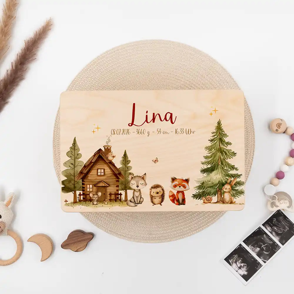 Boîte à souvenirs bébé personnalisée Cabane de la forêt – ambiance chambre de bébé