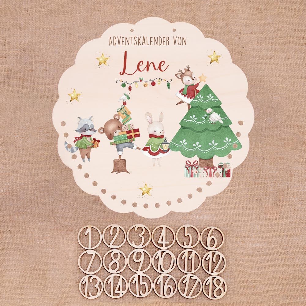 Personalisierter runder Adventskalender Kinder aus Holz - Festliche Waldszene