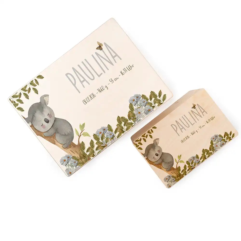 Boîte à souvenirs bébé personnalisée Koala – coffret fermé sur fond blanc