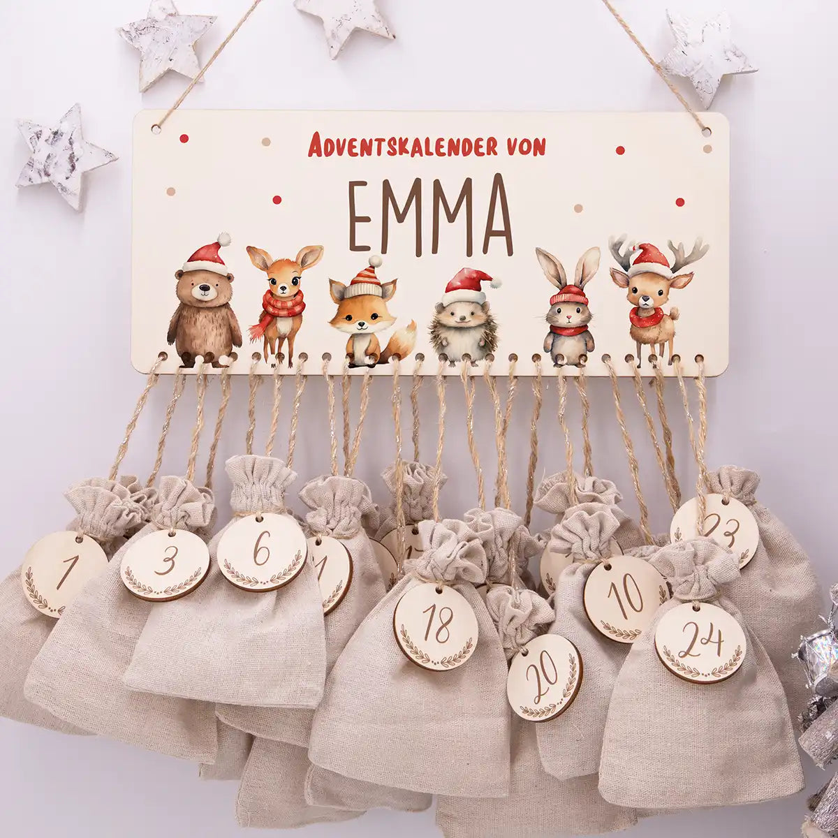 Personalisierbarer Adventskalender farbig - Winterliche Tierfamilie
