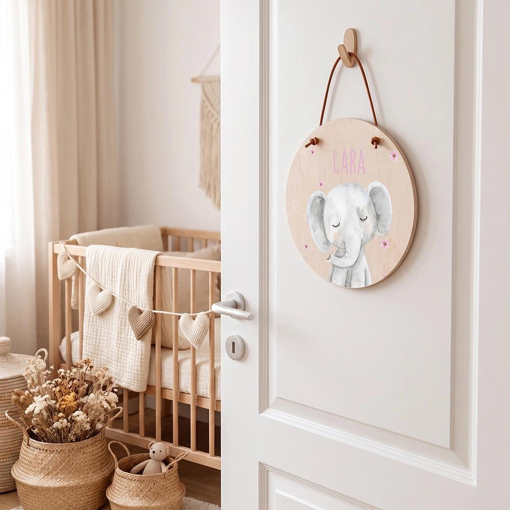 Plaque de porte personnalisée, motif Éléphant et fleurs — Accrochée à la porte de la chambre | Kidsmood