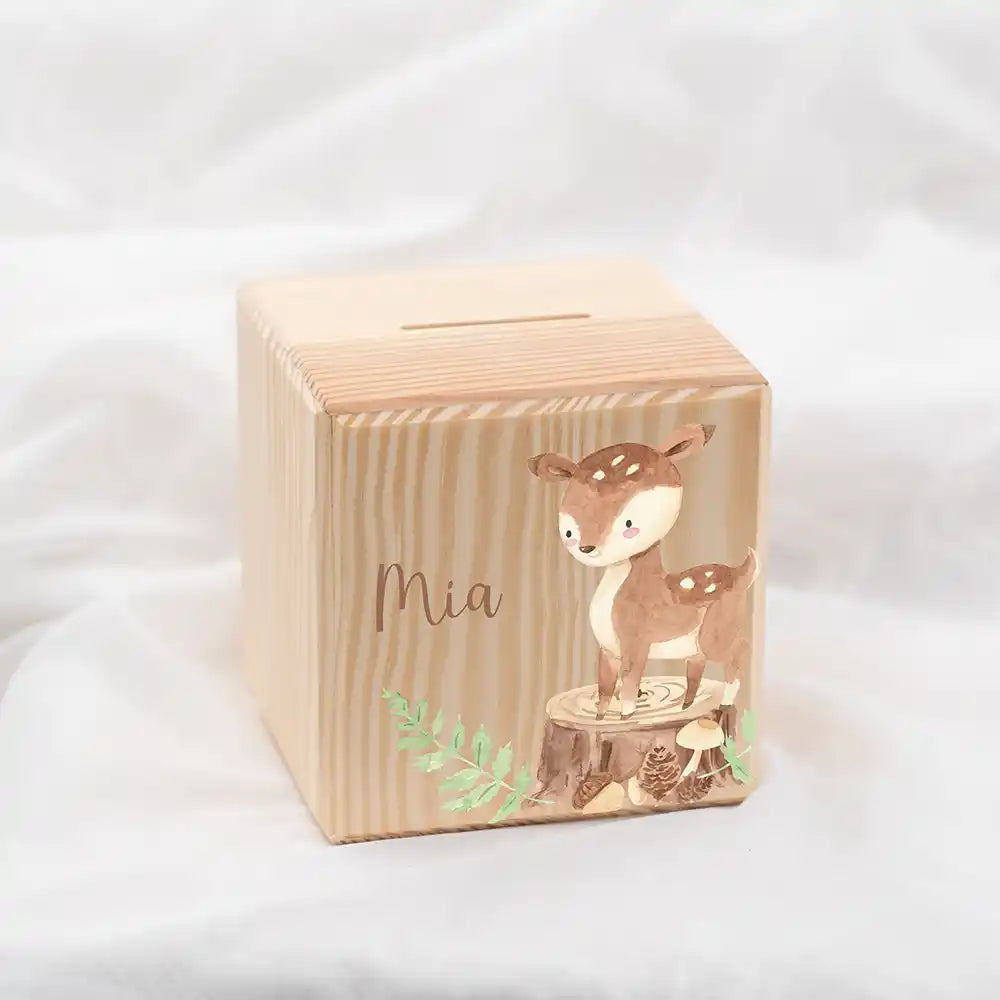Tirelire en bois personnalisée avec prénom, motif biche et faon — Kidsmood