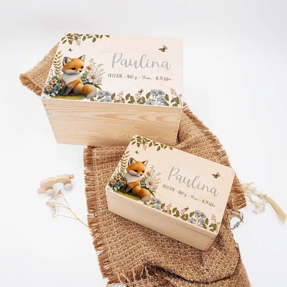 Boîte à souvenirs bébé personnalisée Bébé renard – vue rapprochée du couvercle imprimé