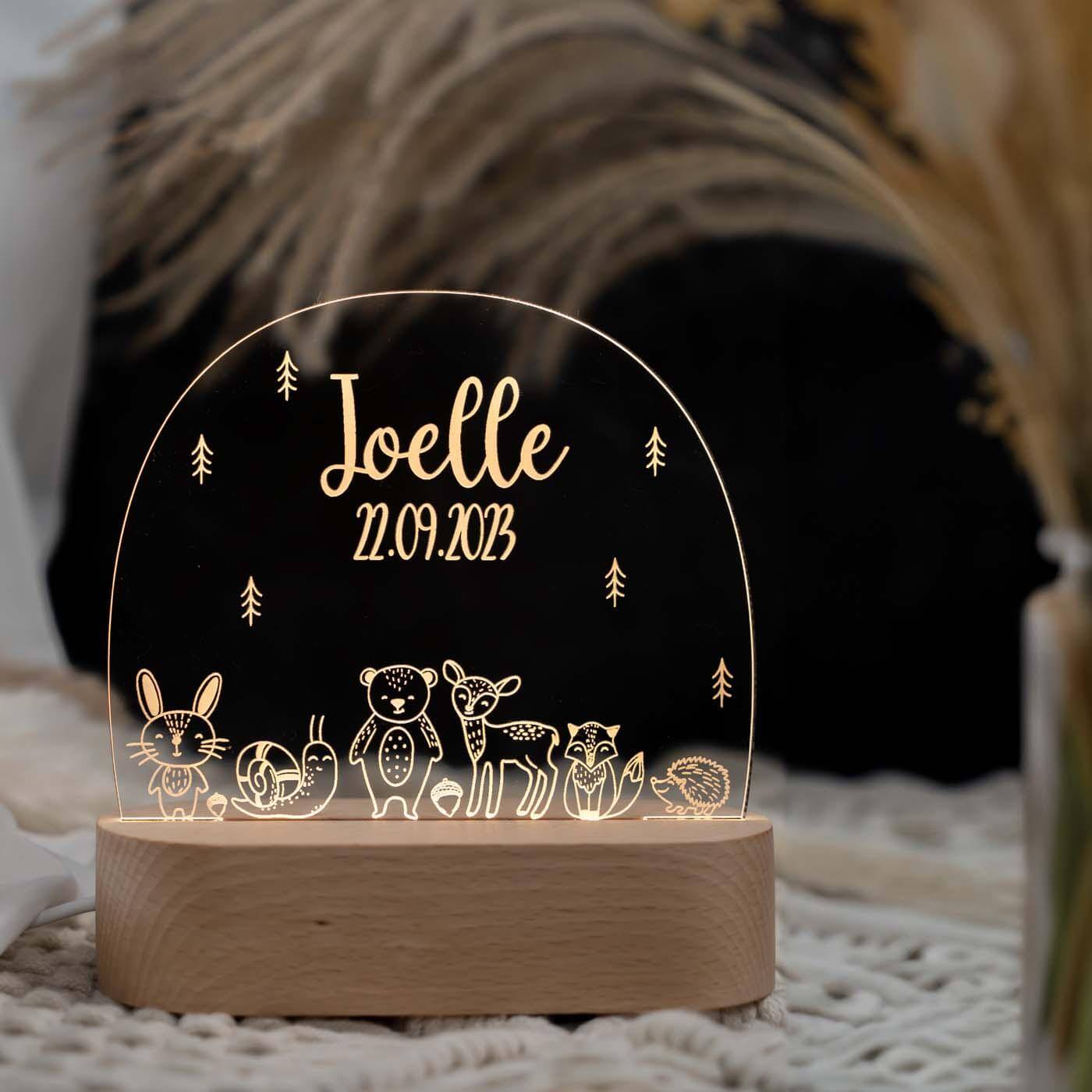 personalisierte nachtlampe mit baby waldtiere design für kinderzimmer
