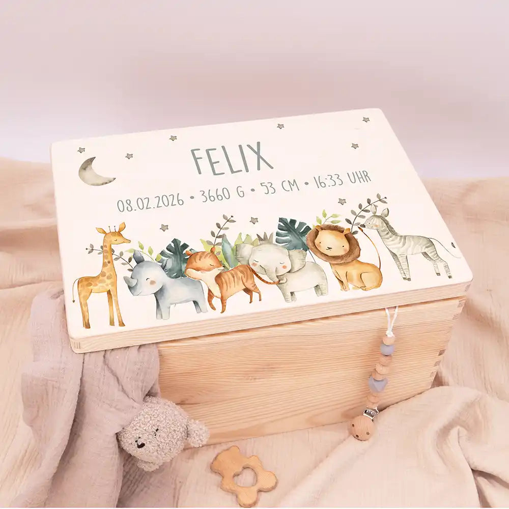 Boîte à souvenirs bébé personnalisée Animaux de la savane – coffret en bois posé à plat avec décoration douce