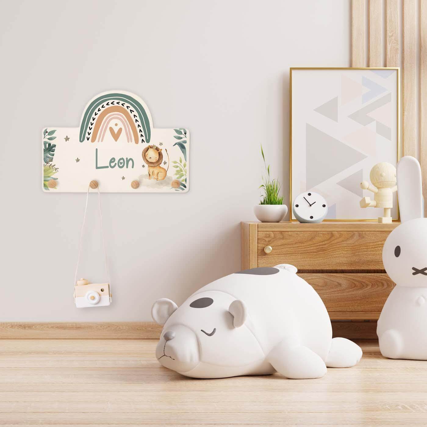 personalized coat rack with rainbow and löwe motif