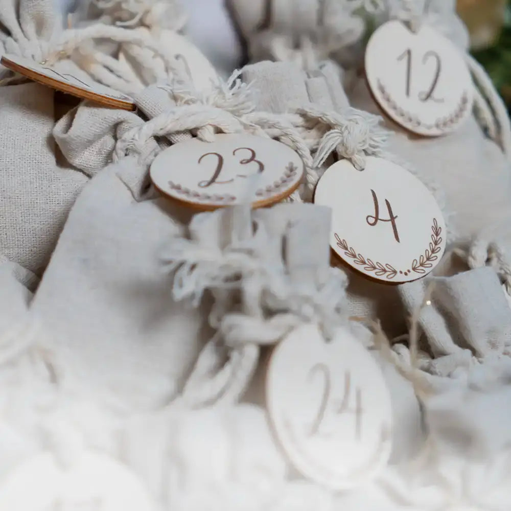 Adventskalender zum befüllen "Weihnachten mit winterlichen Tierfreunden" personalisiert