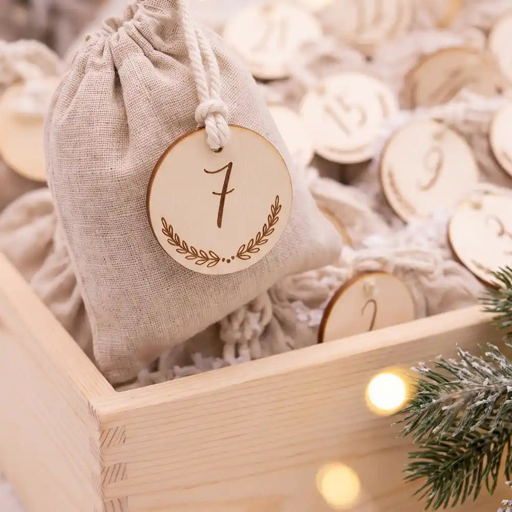 Calendrier de l'avent personnalisé, motif Petit éléphant — Sachet en jute et son chiffre | Kidsmood