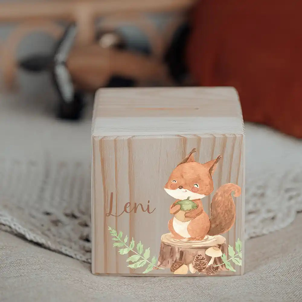 Tirelire personnalisée en bois pour la chambre d'enfant, motif écureuil — Kidsmood