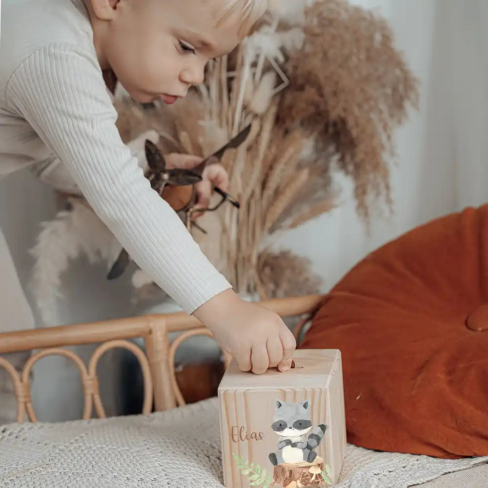 Tirelire personnalisée pour aider l'enfant à économiser, motif raton laveur — Kidsmood