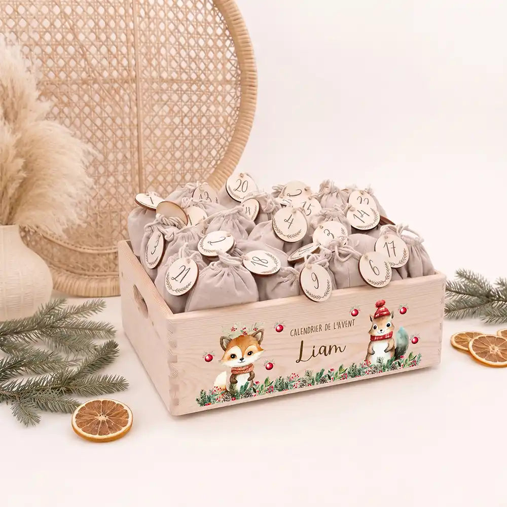 Calendrier de l'avent personnalisé, motif Renard et écureuil — Caisse en bois clair | Kidsmood