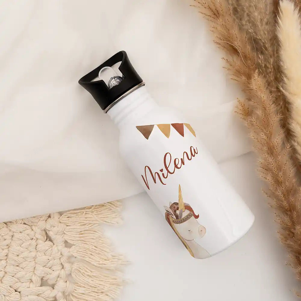 Jolie gourde personnalisée enfant motif Licorne et guirlande avec prénom — Kidsmood