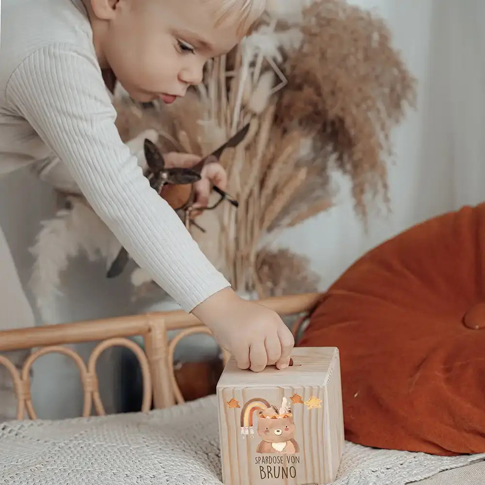 Spardose Kinder, Sparschwein personalisiert bunt - Boho Bär