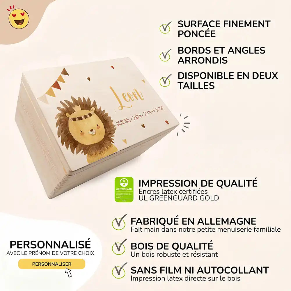 Boîte à souvenirs bébé personnalisée Petit lion – surface poncée, bords arrondis, impression directe sur le bois