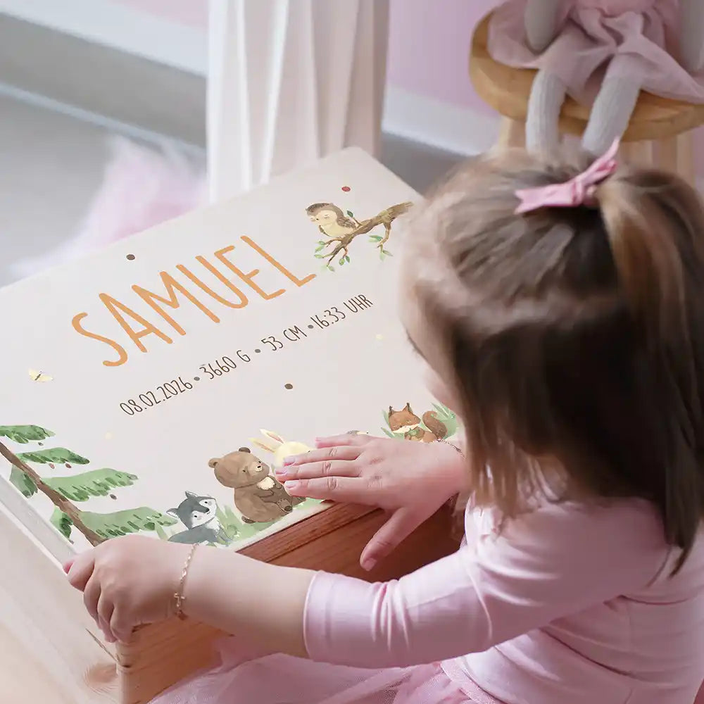 Boîte à souvenirs bébé personnalisée Animaux de la forêt – moment de découverte des souvenirs