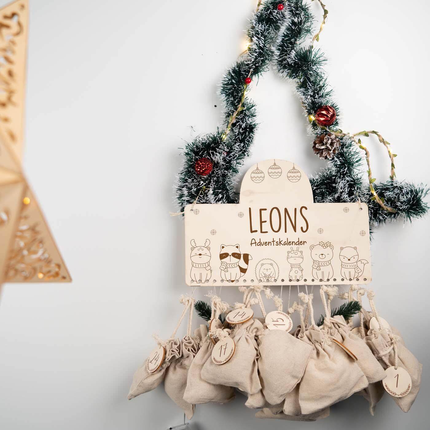 custom advent calendar with tierfamilie design