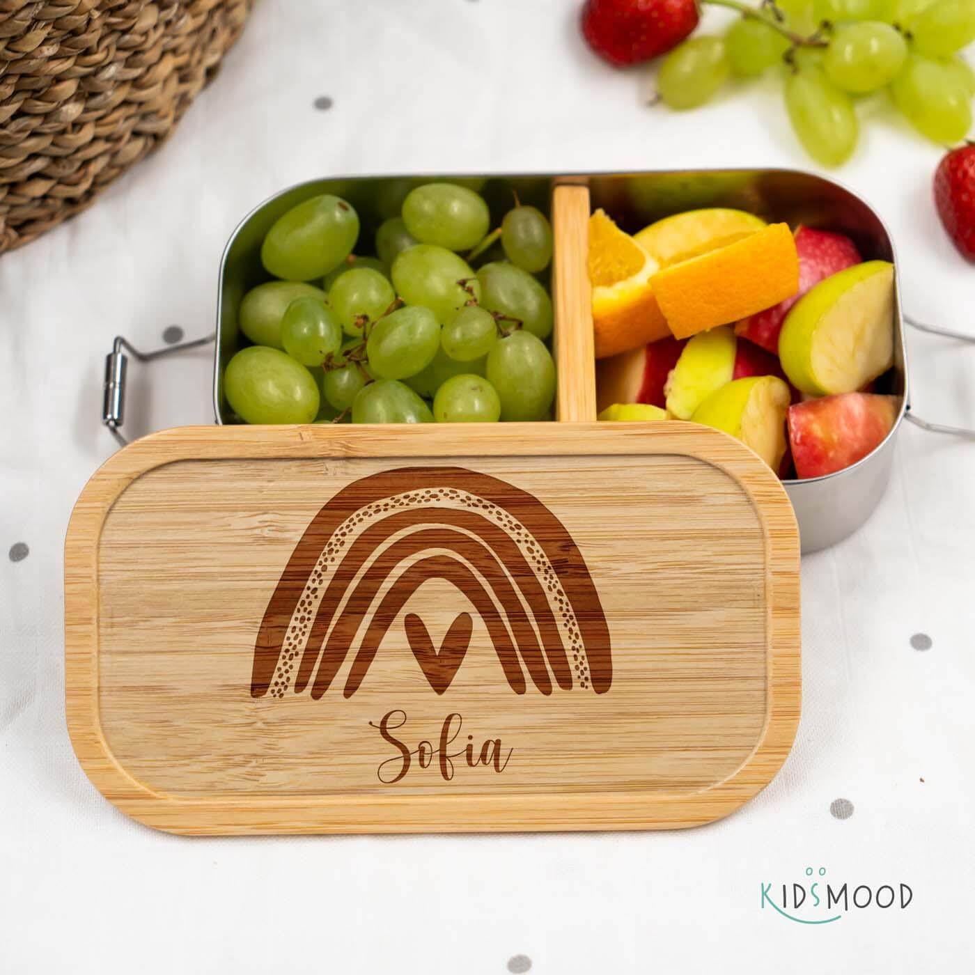 personalized lunchbox with rainbow design
