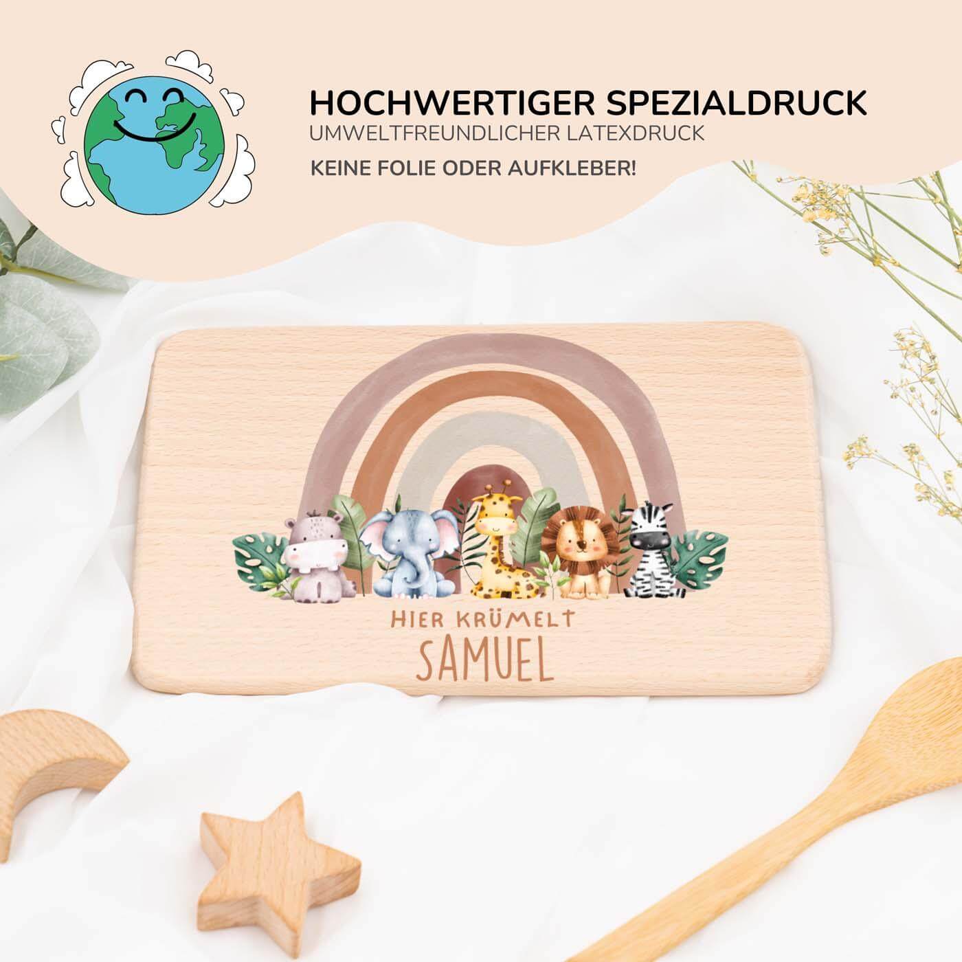hochwertiges frühstücksbrettchen mit tierfamilie-regenbogen personalisiert