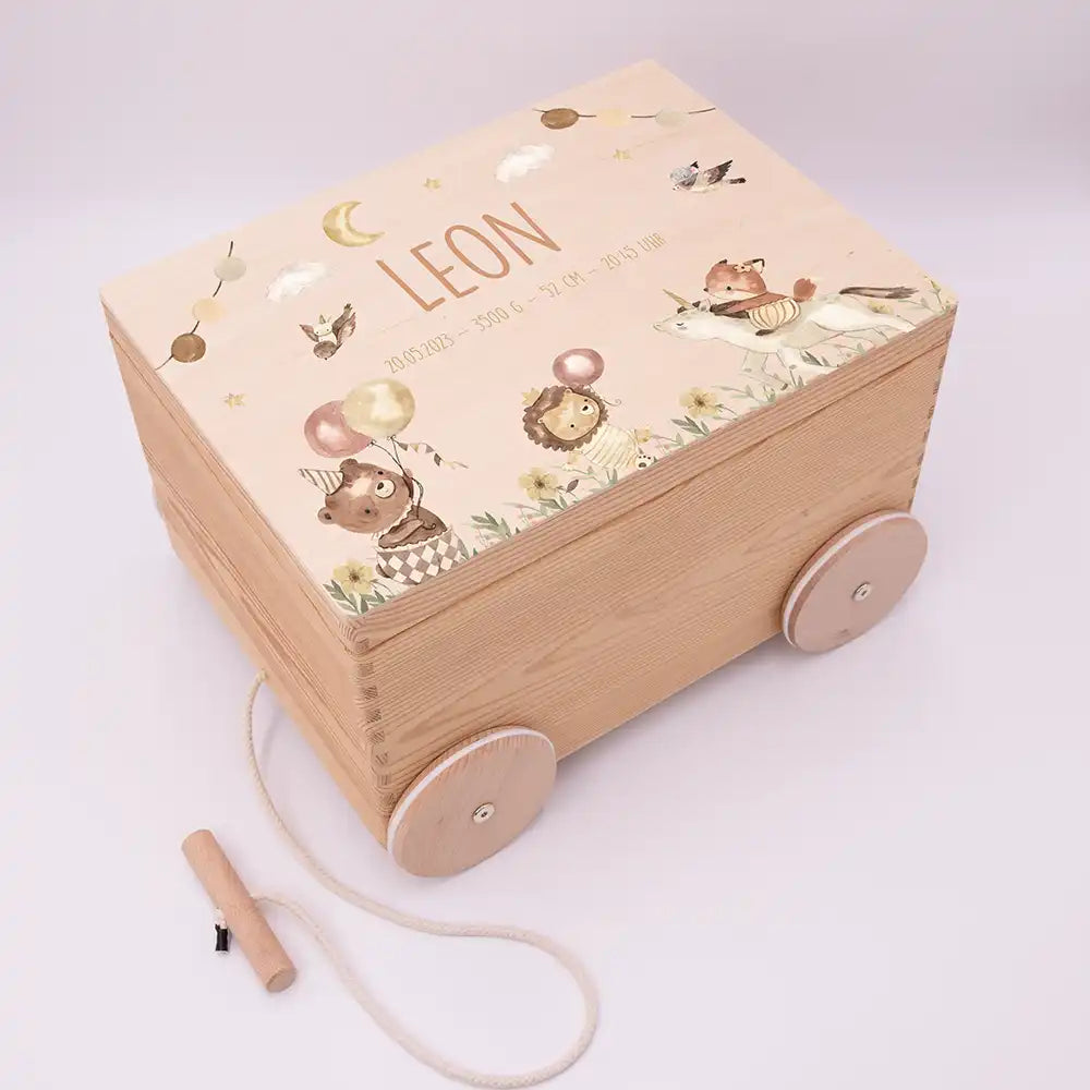 Spielzeugkiste mit Rädern personalisiert - Bezaubernde Waldtiere