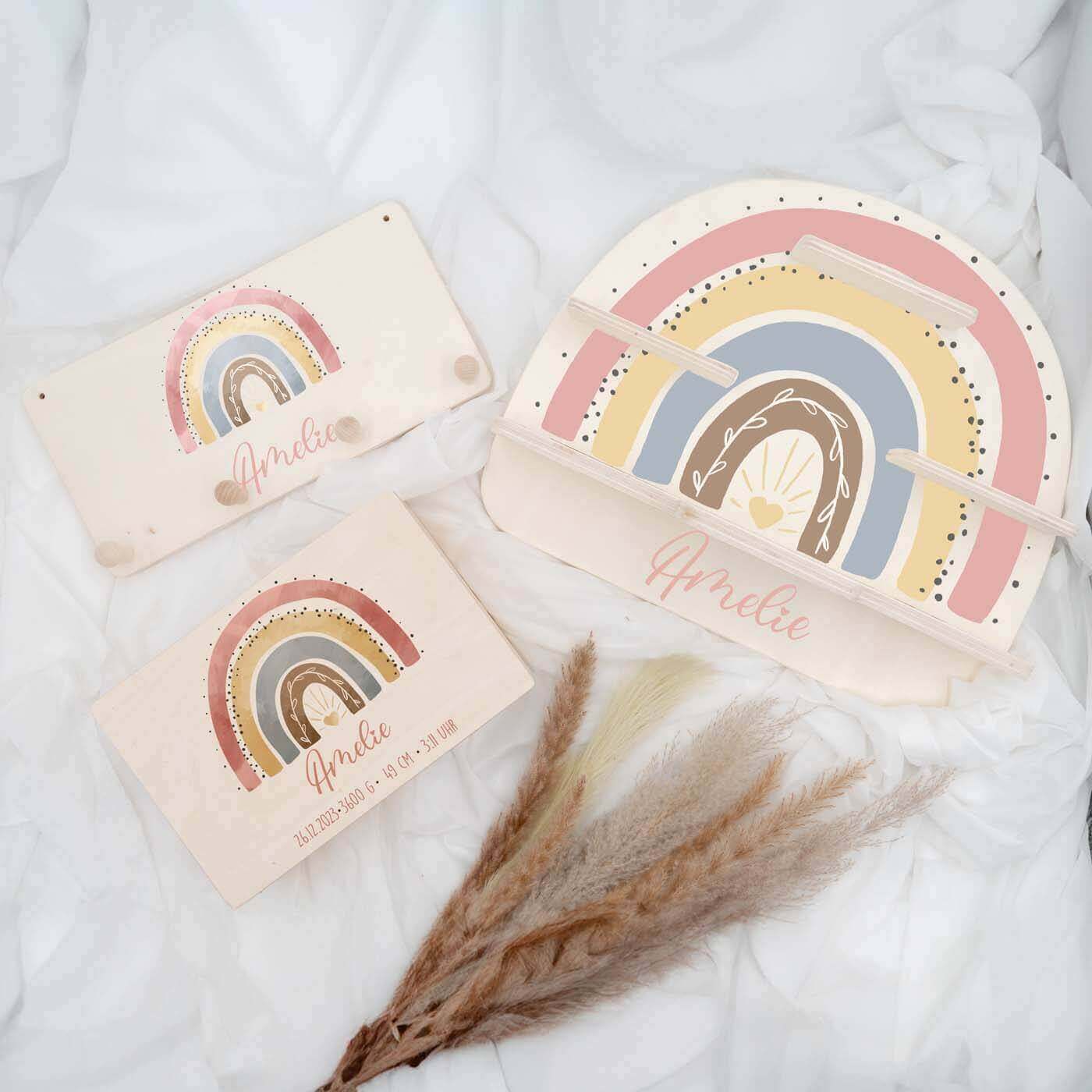 regenbogen-bundle mit personalisierter erinnerungskiste tonieboxregal und garderobe