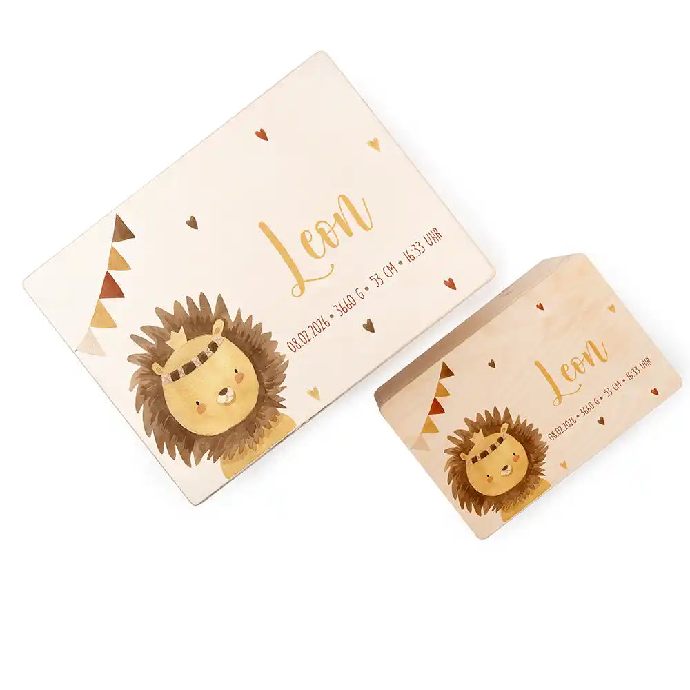 Boîte à souvenirs bébé personnalisée Petit lion – coffret fermé sur fond blanc