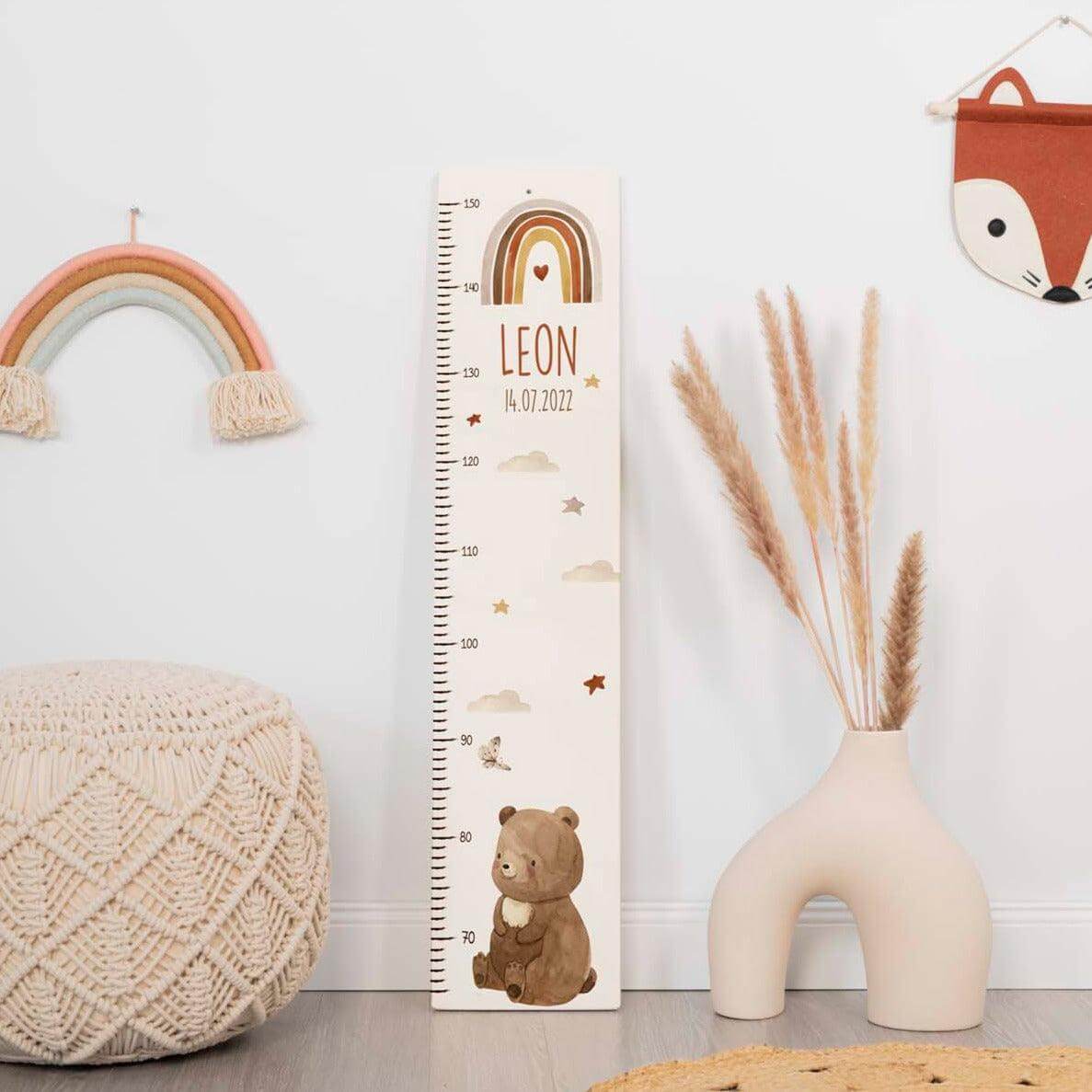 custom growth chart with bär boho design